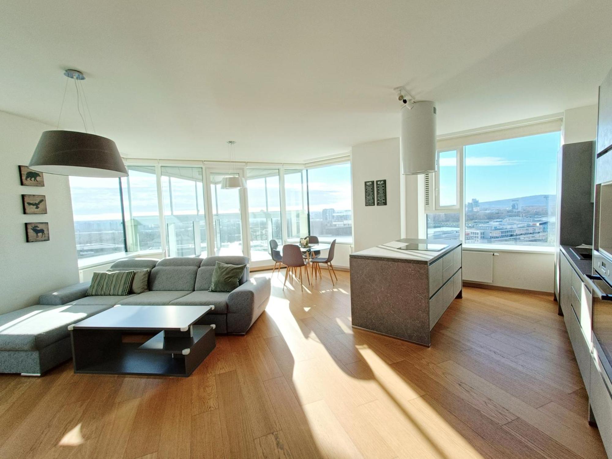 Sag Panorama Apartment 3 Rooms 19Th Floor Great View Free Parking Bratislava Buitenkant foto